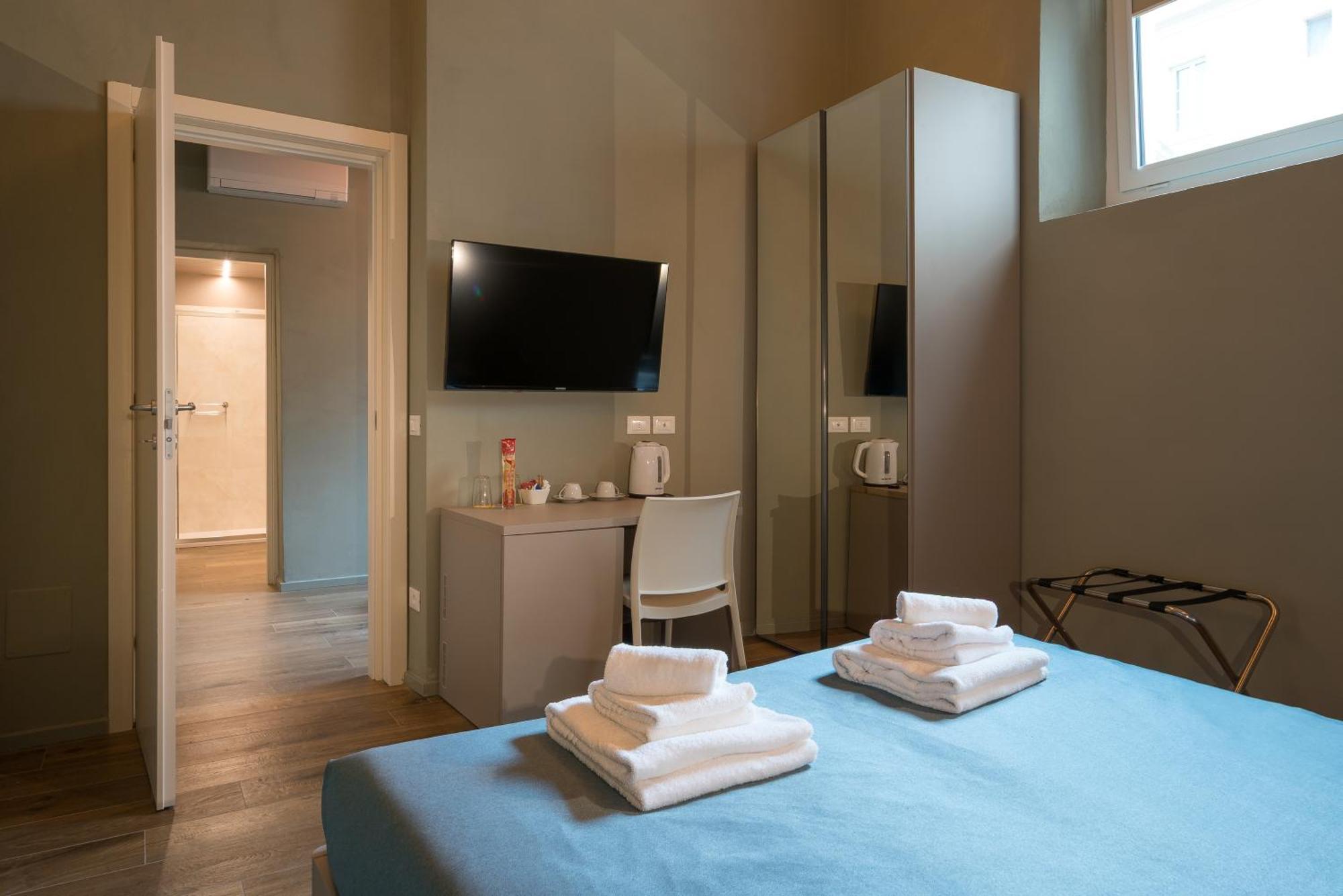 Gogo' Petit 3* Firenze
