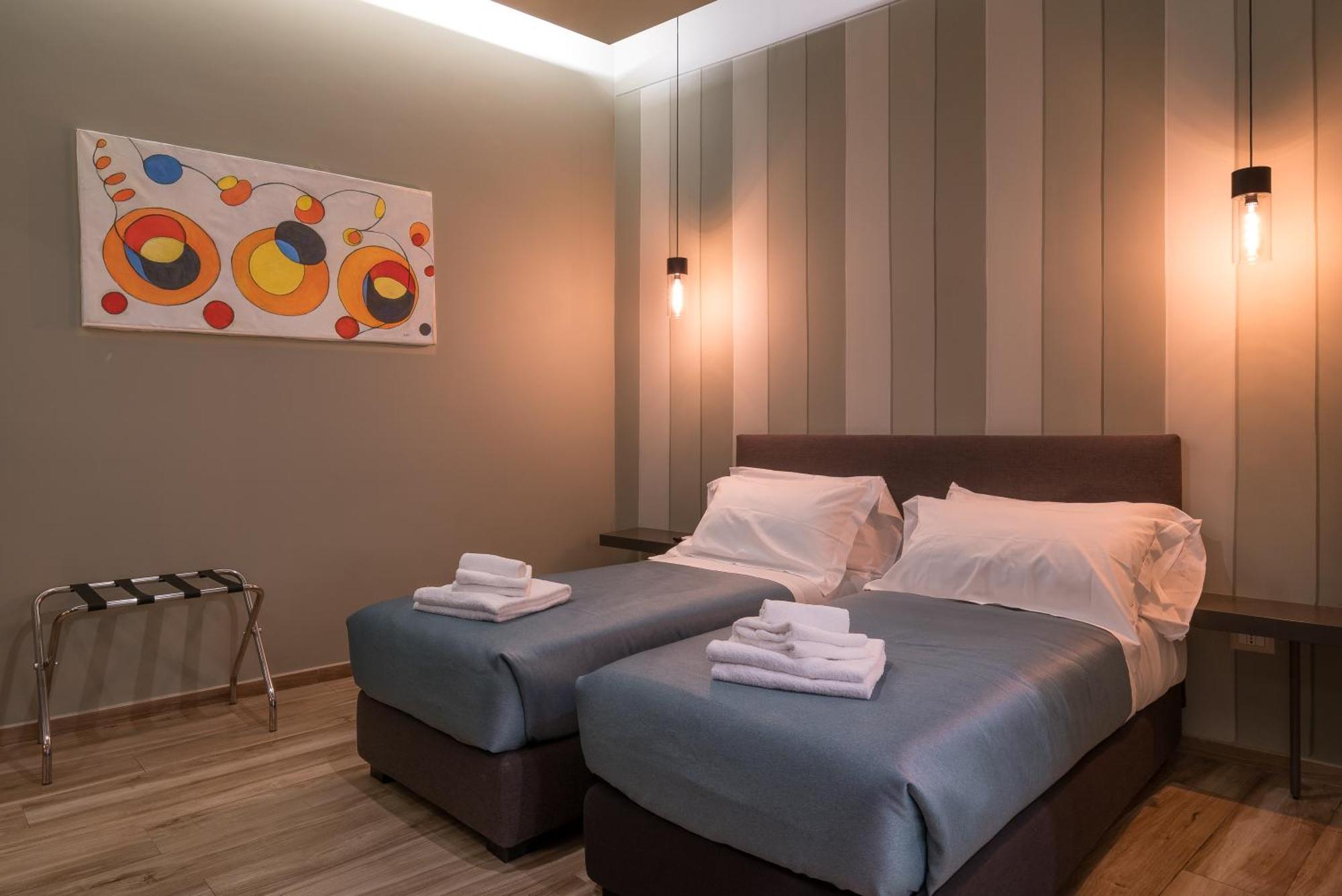 Gogo' Petit Hotel 3*